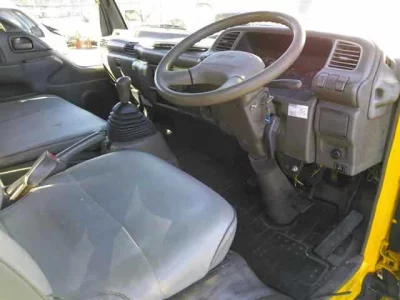 Isuzu ELF  с аукциона в Японии