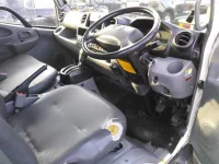 Hino DUTRO лот № 4033 оценка 3.5  с аукциона в Японии 2