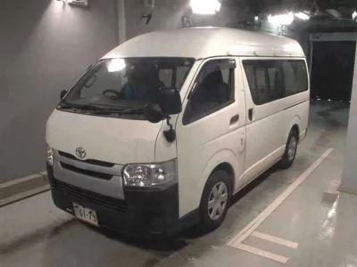 Toyota HIACE VAN  с аукциона в Японии