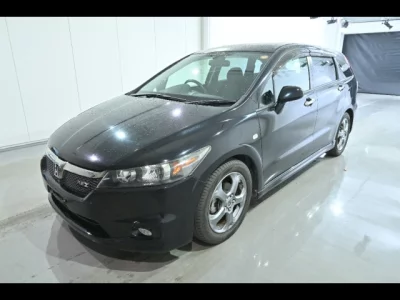 Honda STREAM  с аукциона в Японии