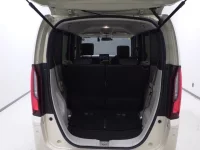 Honda N BOX лот № 10404 оценка 4  с аукциона в Японии 7