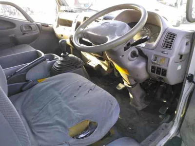 Hino DUTRO  с аукциона в Японии