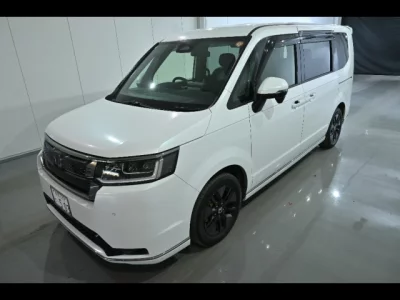 Honda STEP WAGON  с аукциона в Японии