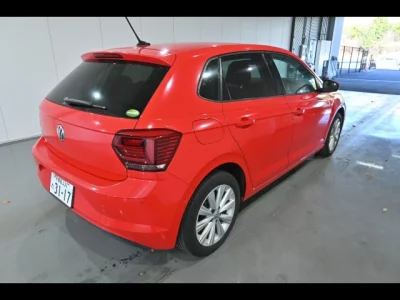 Volkswagen POLO  с аукциона в Японии