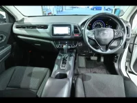Honda VEZEL лот № 20284 оценка 3.5  с аукциона в Японии 4