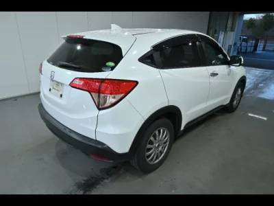 Honda VEZEL  с аукциона в Японии