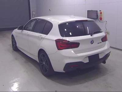 BMW 1-Series  с аукциона в Японии