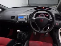 Honda CIVIC лот № 10486 оценка 3.5  с аукциона в Японии 4