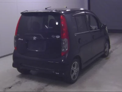 Honda LIFE  с аукциона в Японии