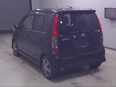 Honda LIFE  с аукциона в Японии