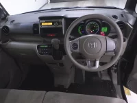 Honda N BOX лот № 19018 оценка R  с аукциона в Японии 4