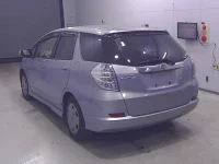 Honda FIT SHUTTLE лот № 19069 оценка 3.5  с аукциона в Японии 3