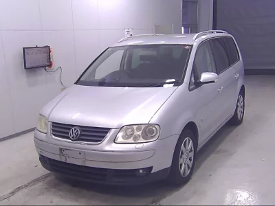 Volkswagen GOLF TOURAN
