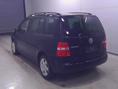 Volkswagen GOLF TOURAN