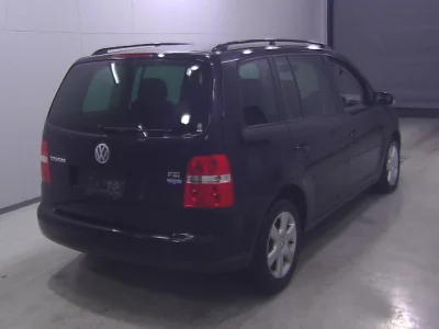 Volkswagen GOLF TOURAN
