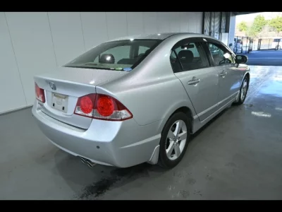 Honda CIVIC  с аукциона в Японии