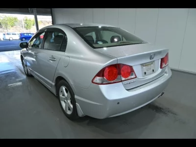 Honda CIVIC  с аукциона в Японии
