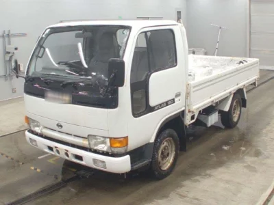 Nissan ATLAS  с аукциона в Японии