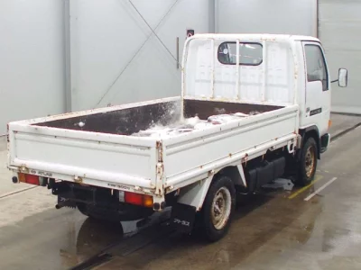 Nissan ATLAS  с аукциона в Японии