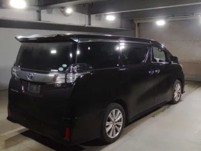 Toyota VELLFIRE  с аукциона в Японии