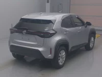 Toyota YARIS CROSS лот № 3 оценка 3.5  с аукциона в Японии 1