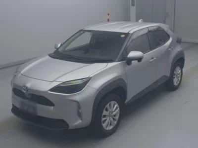 Toyota YARIS CROSS  с аукциона в Японии