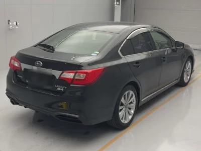 Subaru LEGACY B4