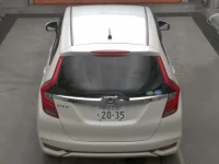 Honda FIT лот № 1005 оценка R  с аукциона в Японии 6