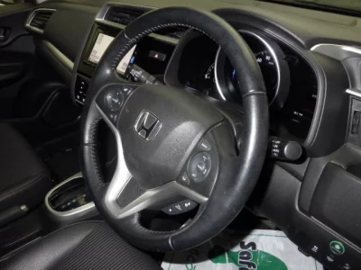 Honda FIT  с аукциона в Японии