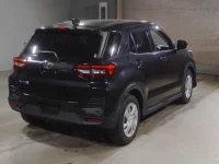 Toyota RAIZE лот № 9 оценка 3.5  с аукциона в Японии 1