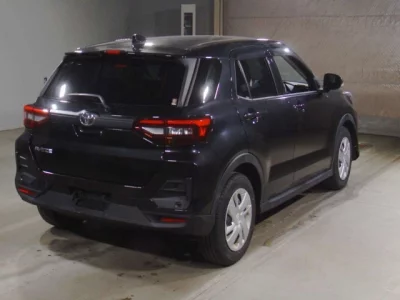 Toyota RAIZE  с аукциона в Японии