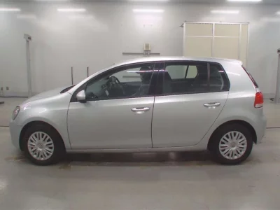 Volkswagen GOLF  с аукциона в Японии