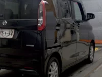 Nissan ROOX лот № 8 оценка R  с аукциона в Японии 4