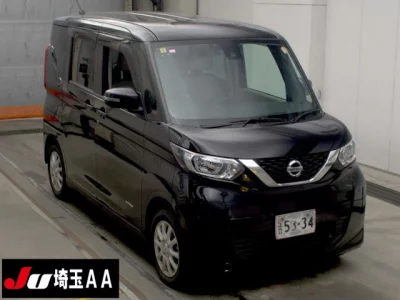 Nissan ROOX  с аукциона в Японии