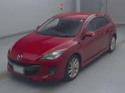 Mazda AXELA  с аукциона в Японии