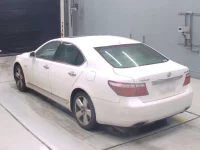 Lexus LS лот № 70018 оценка 3.5  с аукциона в Японии 5