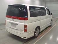 Nissan ELGRAND лот № 10022 оценка 4  с аукциона в Японии 1