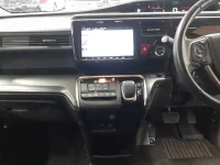 Honda STEP WAGON лот № 33016 оценка 4  с аукциона в Японии 8