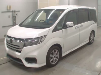 Honda STEP WAGON  с аукциона в Японии