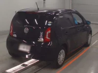 Volkswagen UP лот № 10028 оценка 3.5  с аукциона в Японии 1
