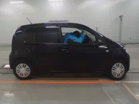 Volkswagen UP лот № 10028 оценка 3.5  с аукциона в Японии 2