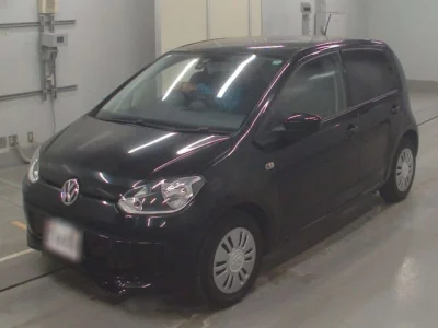 Volkswagen UP  с аукциона в Японии