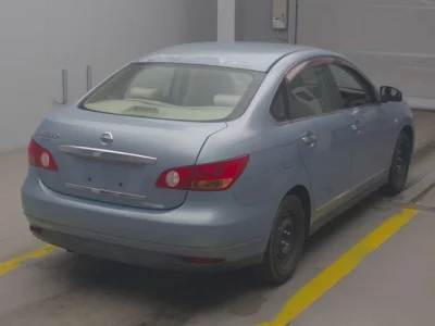 Nissan SYLPHY  с аукциона в Японии