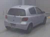 Toyota VITZ лот № 4048 оценка 3  с аукциона в Японии 1