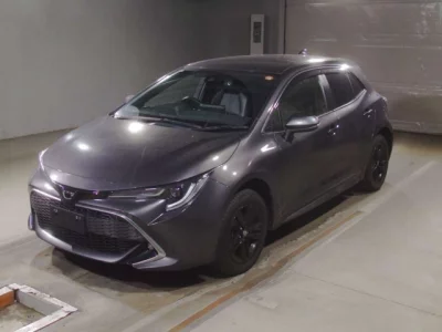 Toyota COROLLA SPORT  с аукциона в Японии