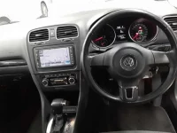 Volkswagen GOLF VARIANT лот № 10035 оценка 4  с аукциона в Японии 8