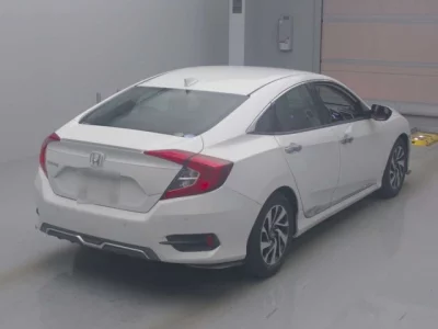 Honda CIVIC  с аукциона в Японии