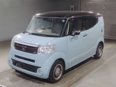 Honda N BOX SLASH