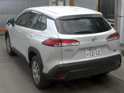 Toyota COROLLA CROSS  с аукциона в Японии