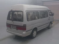 Toyota HIACE лот № 4075 оценка 2  с аукциона в Японии 1